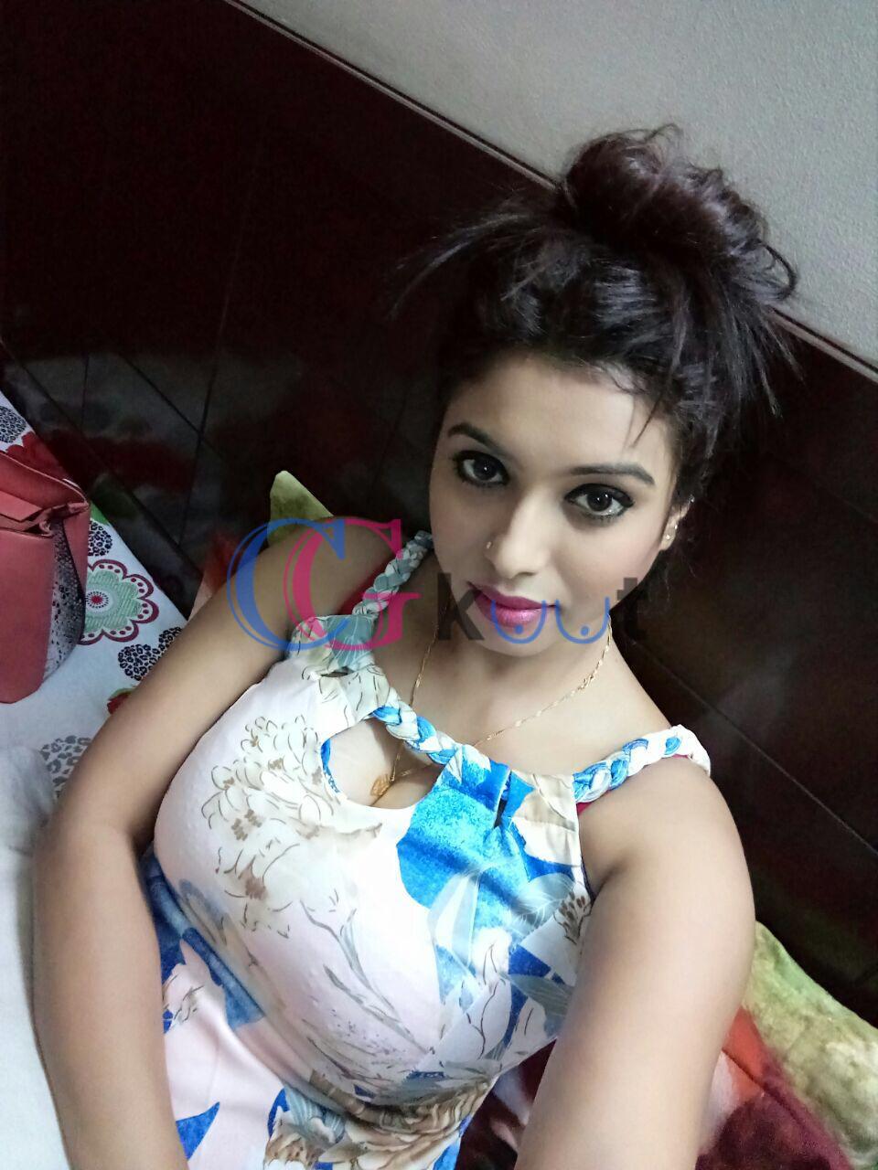 Pune full satisfied call girls service 24 hours available